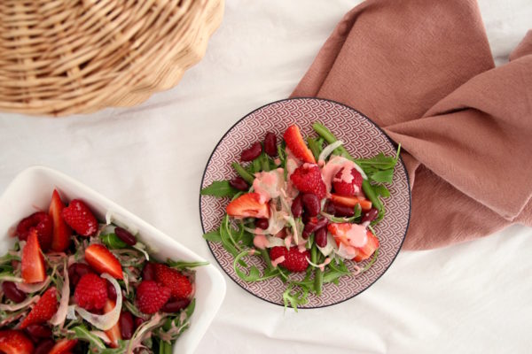 nadine andreewitch salade estivale vinaigrette fraise salade d'été et vinaigrette à la fraise